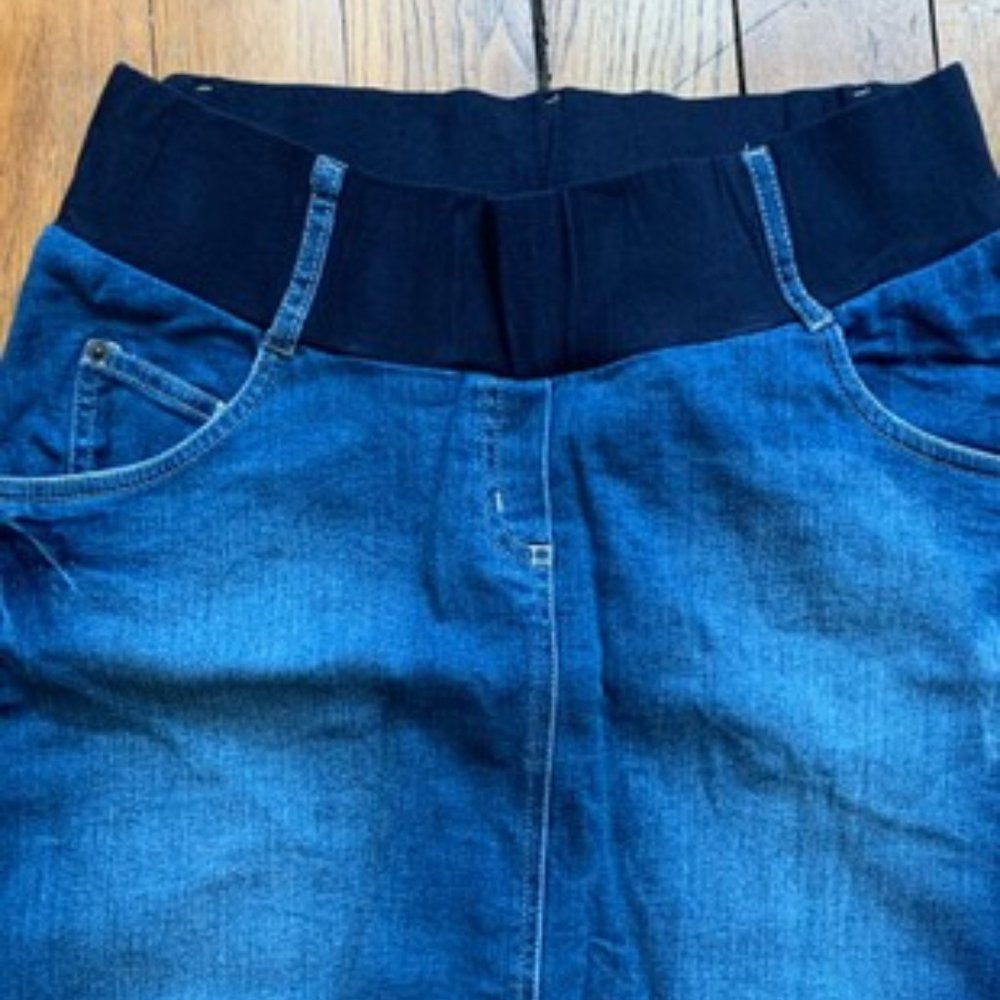 Size 42 (FR) - Maternity Skirt